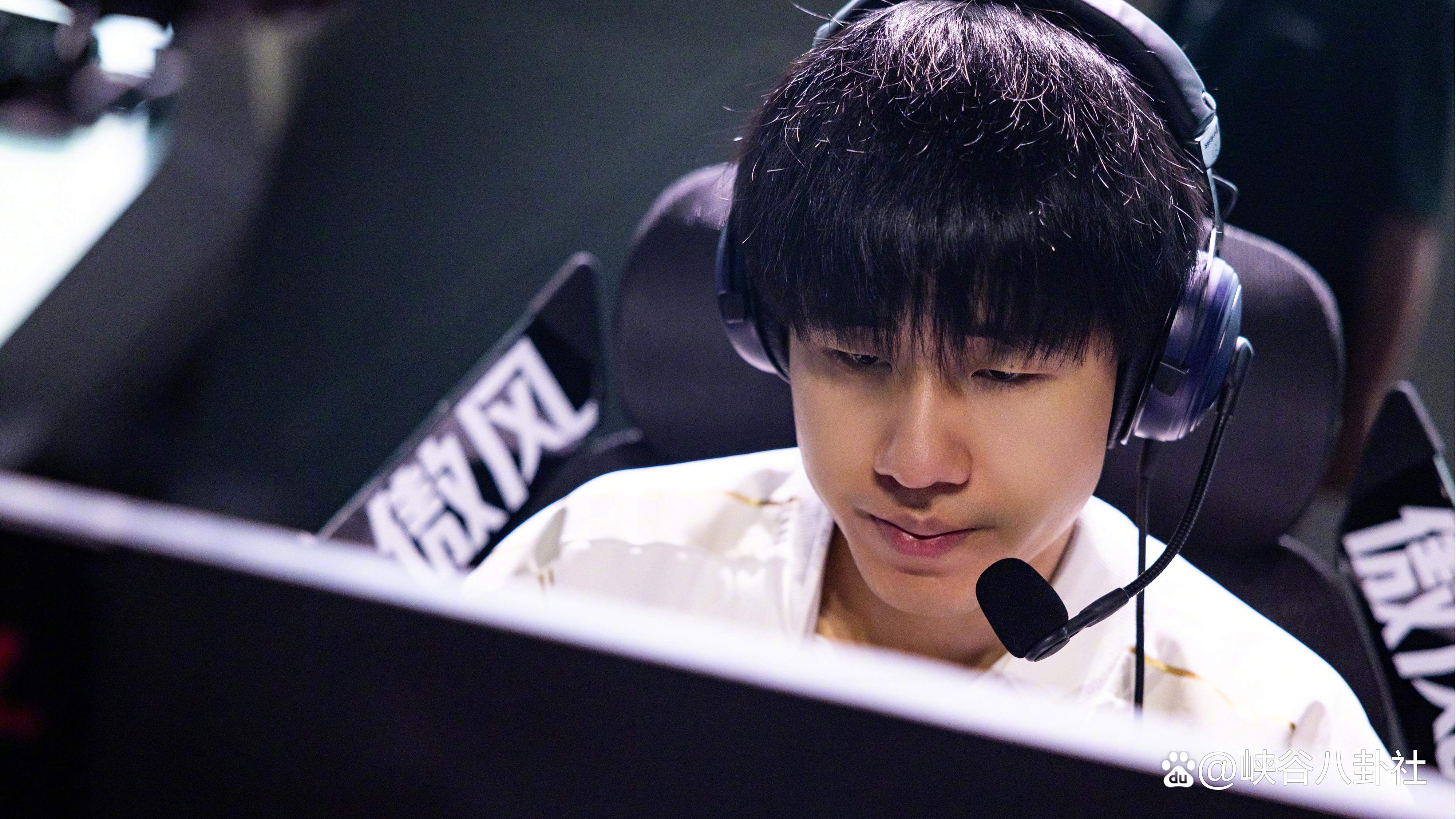 爱游戏ayx平台- 伊戈尔萨沃维奇 