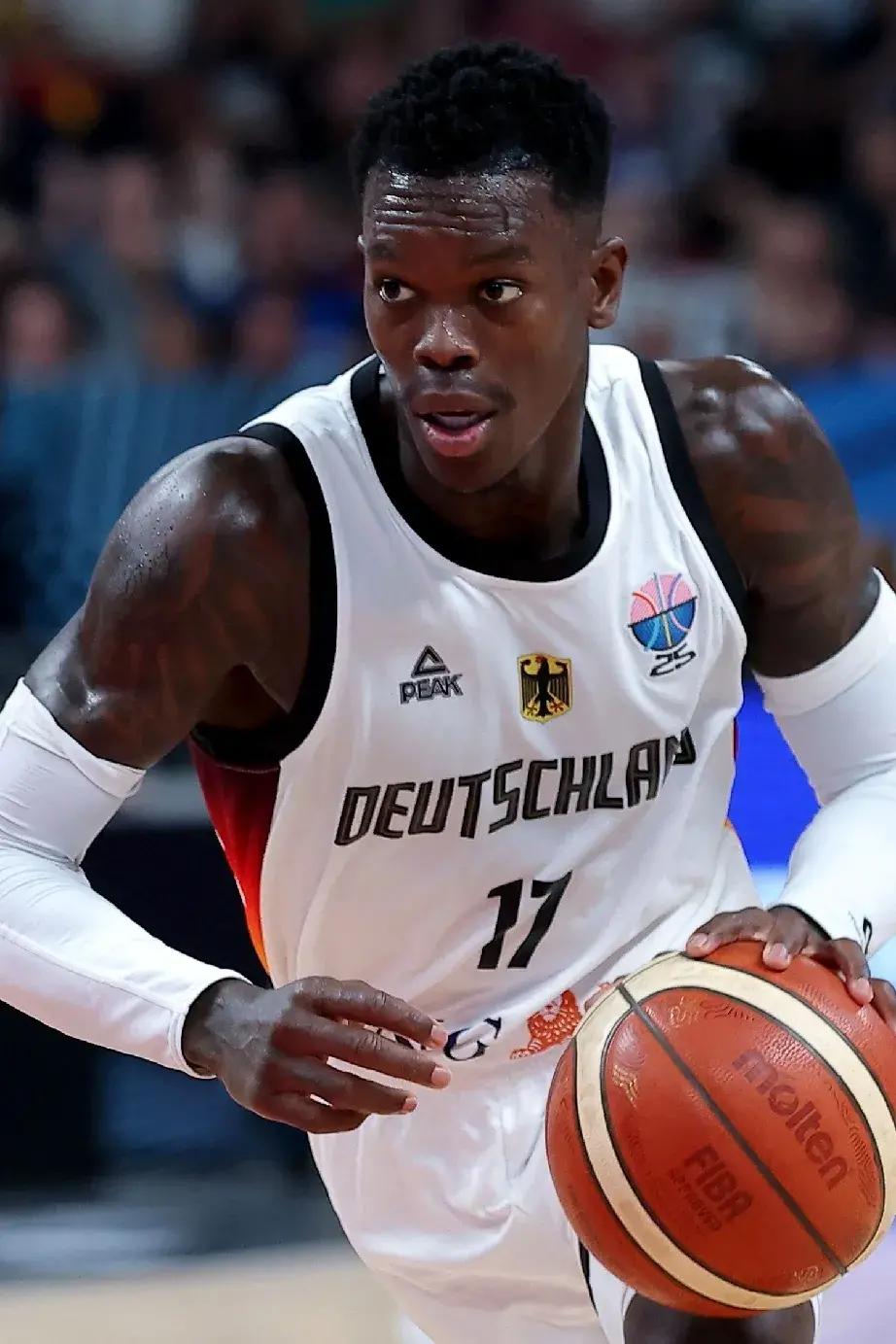 包含清晨突围战来临，迈阿密热火围绕欧篮联止住颓势，态度坚定，年轻球员得到机会的词条